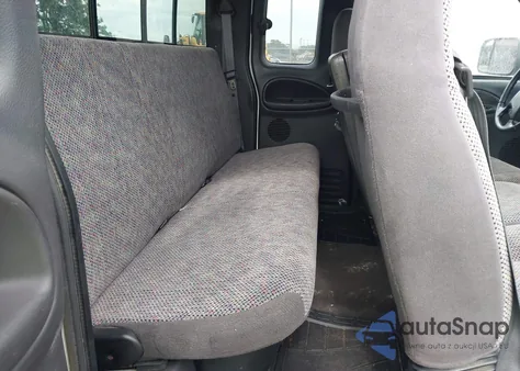 2000 Dodge Ram 2500 St из США, поврежденный, VIN 3B7KC23Z3YG106911